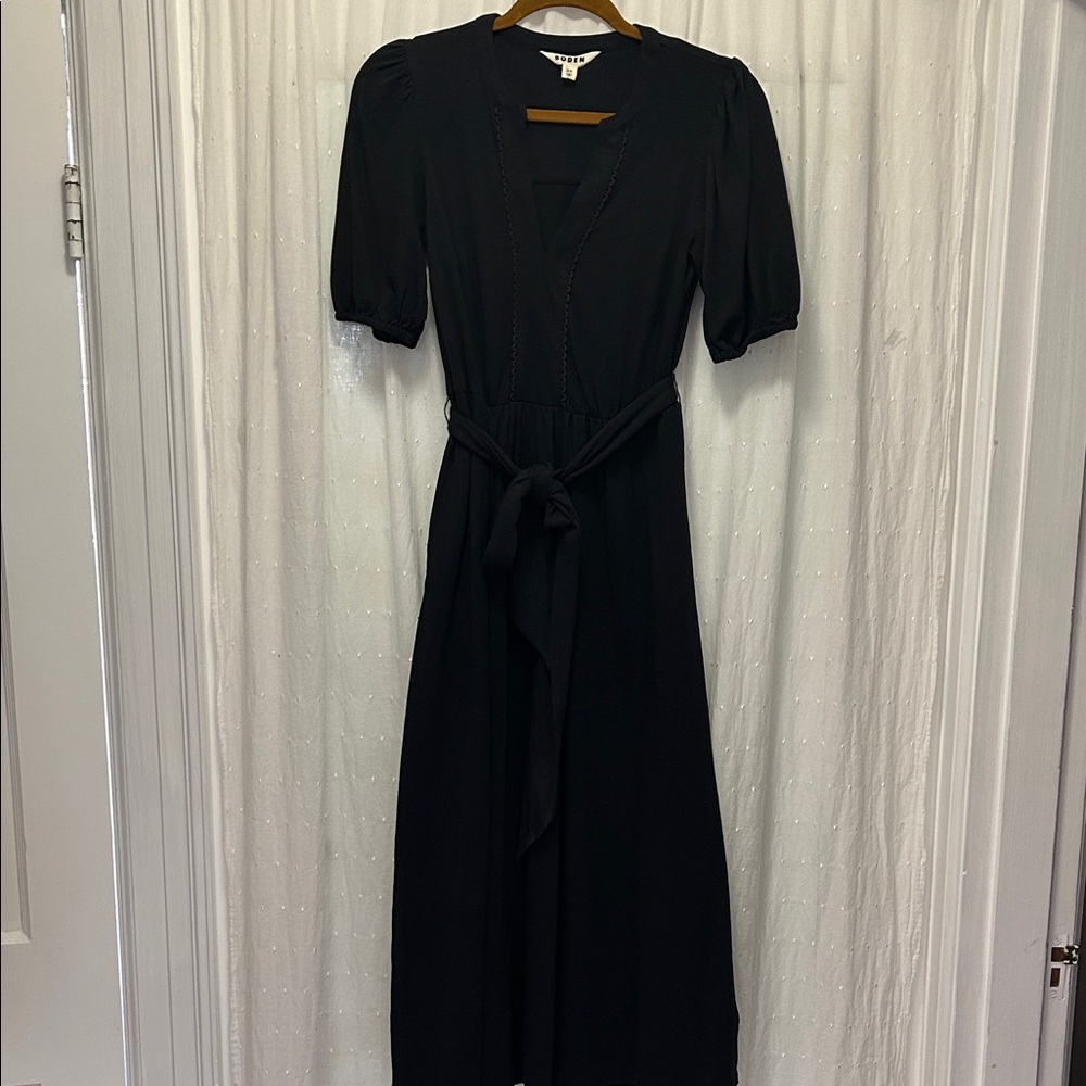 Boden Sofia Trim Jersey Midi Dress Size 4 Black Classic Feminine Minimalist